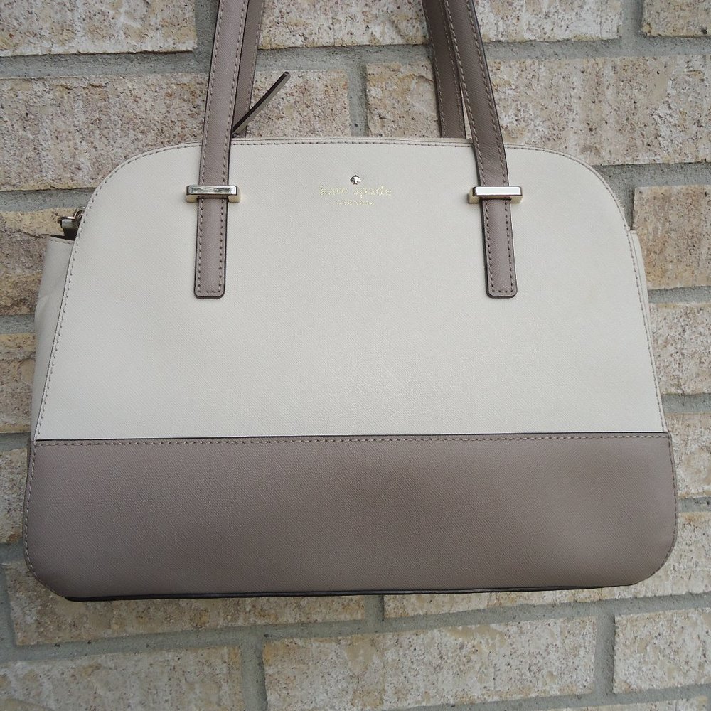 Kate Spade New York Maise leather shoulder bag.